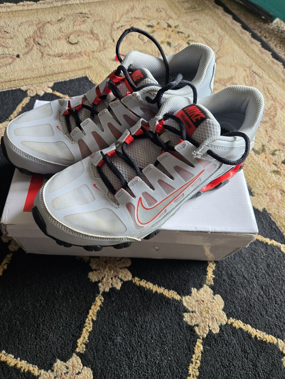 Nike Mens Light Gray, Red and Black Athletic Sneakers